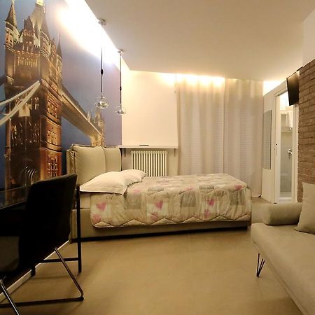 Affittacamere Smile Accomodation Aosta Buitenkant foto