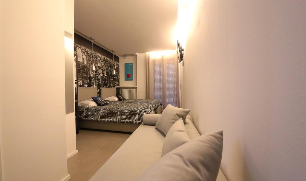 Affittacamere Smile Accomodation Aosta Buitenkant foto