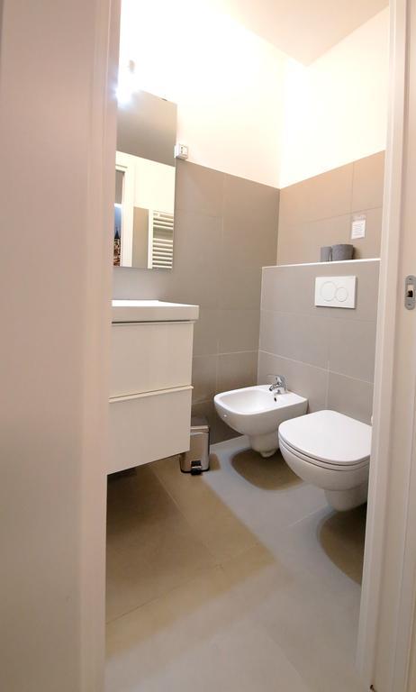 Affittacamere Smile Accomodation Aosta Buitenkant foto