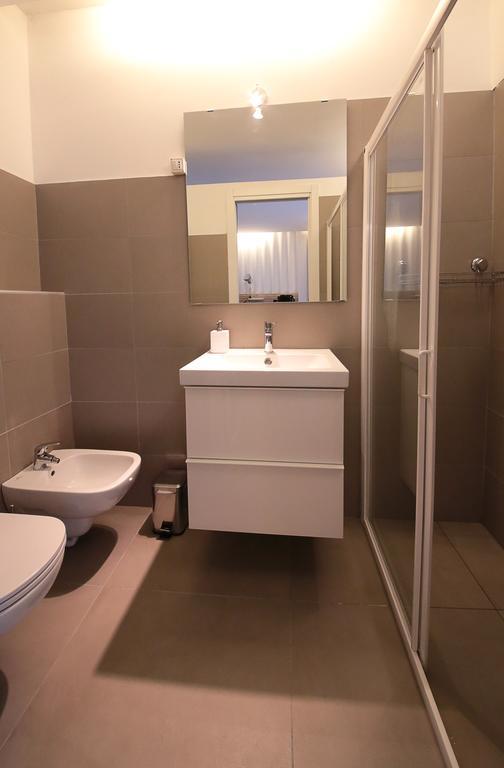 Affittacamere Smile Accomodation Aosta Buitenkant foto