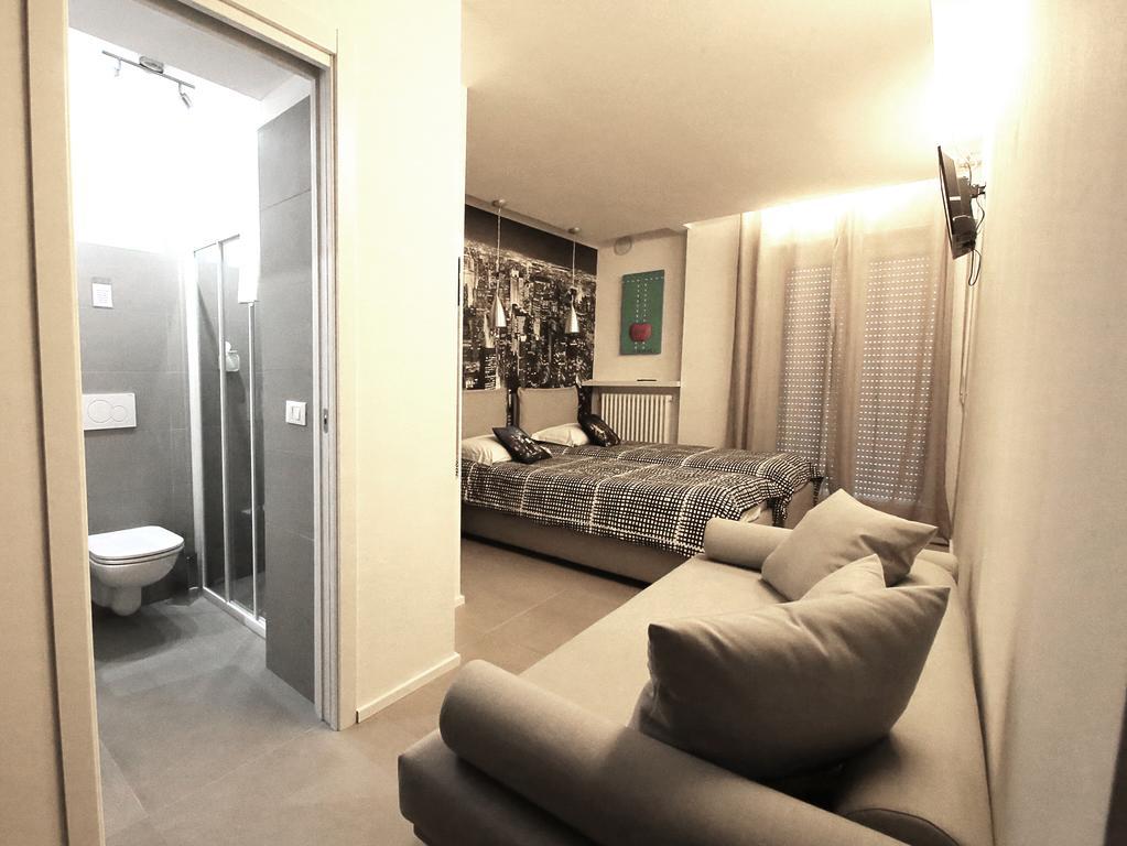 Affittacamere Smile Accomodation Aosta Buitenkant foto